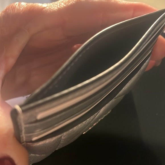 COACH Puffy Diamond Quilting Leather, Silver Metallic ID Case, NWT - Picture 5 of 6